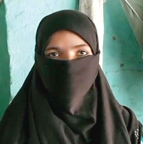 सबा के सख्त विरोध के बाद माना था यूको बैंक, बिना हिजाब हटाये दिये पैसे