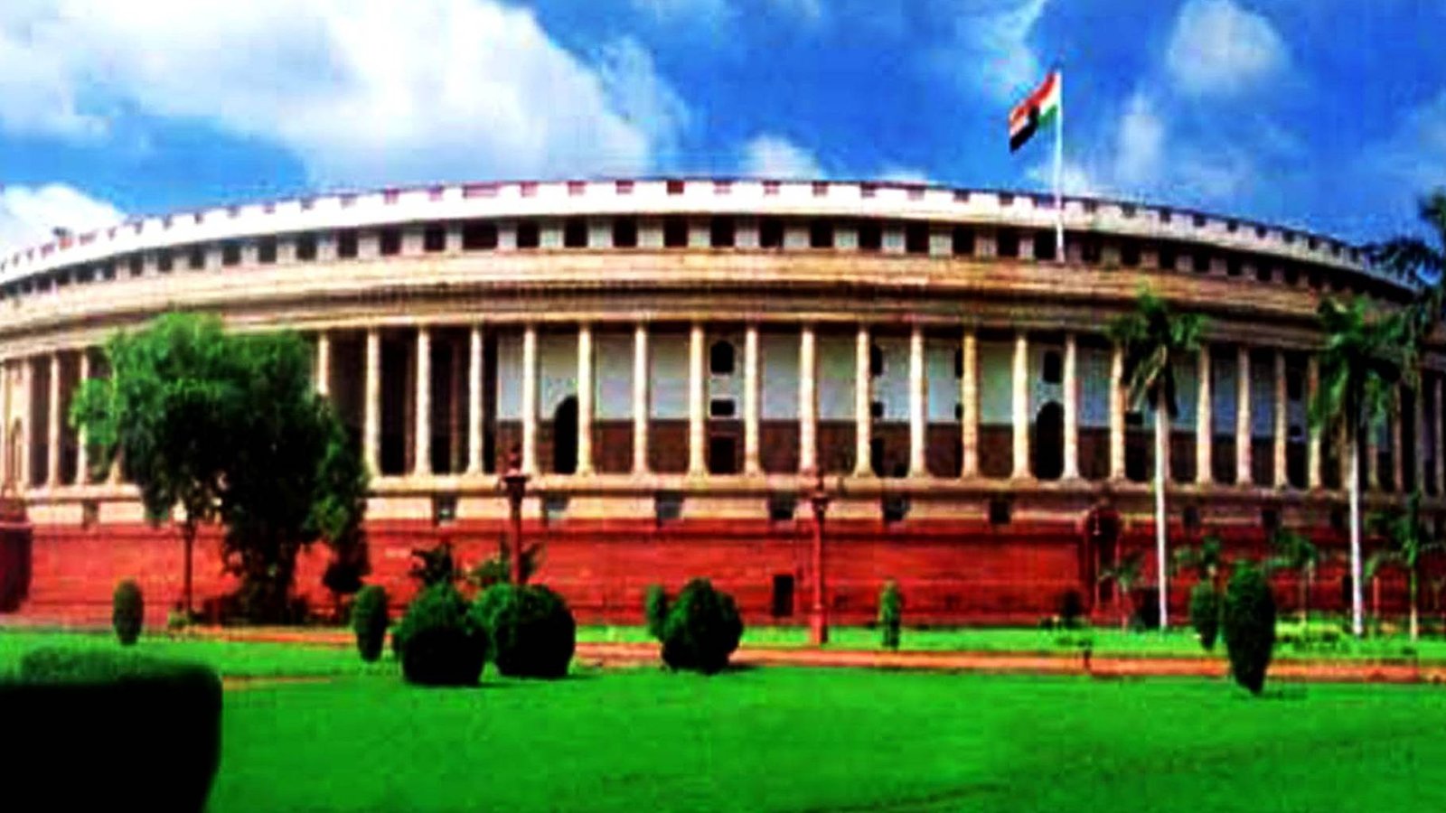 छपी-अनछपी: संसद के विशेष सत्र पर अटकलें तेज़, बिहार के 120 संस्थान जांच के दायरे में