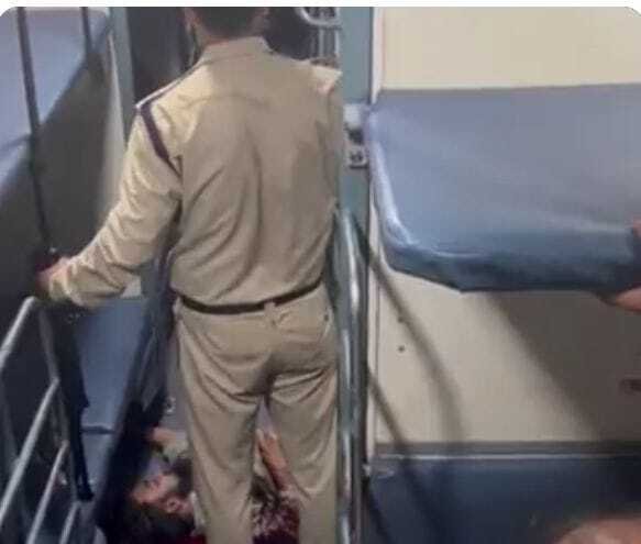 छपी-अनछपी: चलती ट्रेन में चार की हत्या के बाद लिया मोदी-योगी का नाम, लालू परिवार की संपत्ति जब्त