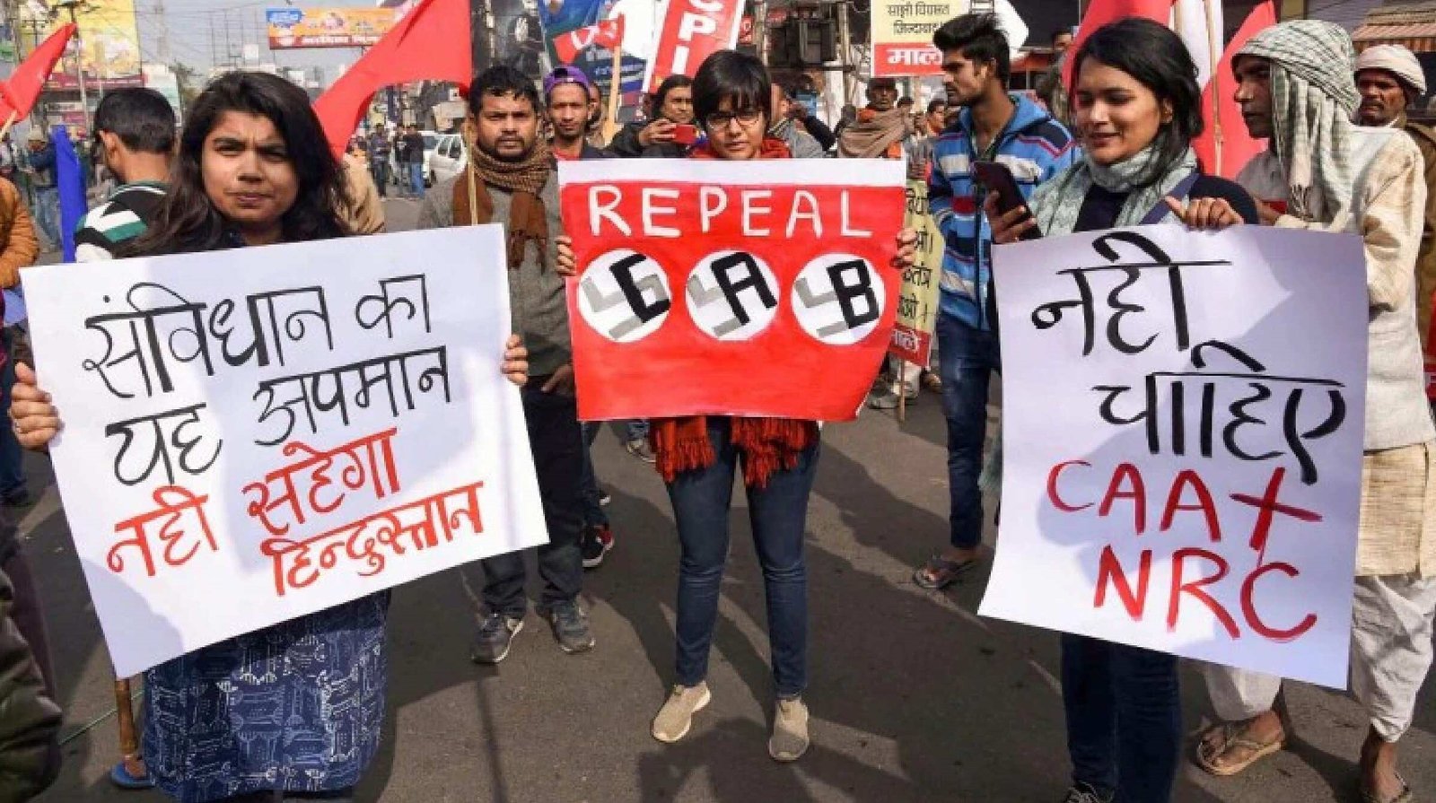 छ्पी-अनछपी: अमित शाह को आई सीएए की याद, मुफ्त राशन योजना पांच साल और