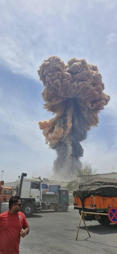 छ्पी-अनछपी: पहलगाम हमले की जांच को पाकिस्तान तैयार, ईरान के बंदरगाह पर धमाका 5 मरे