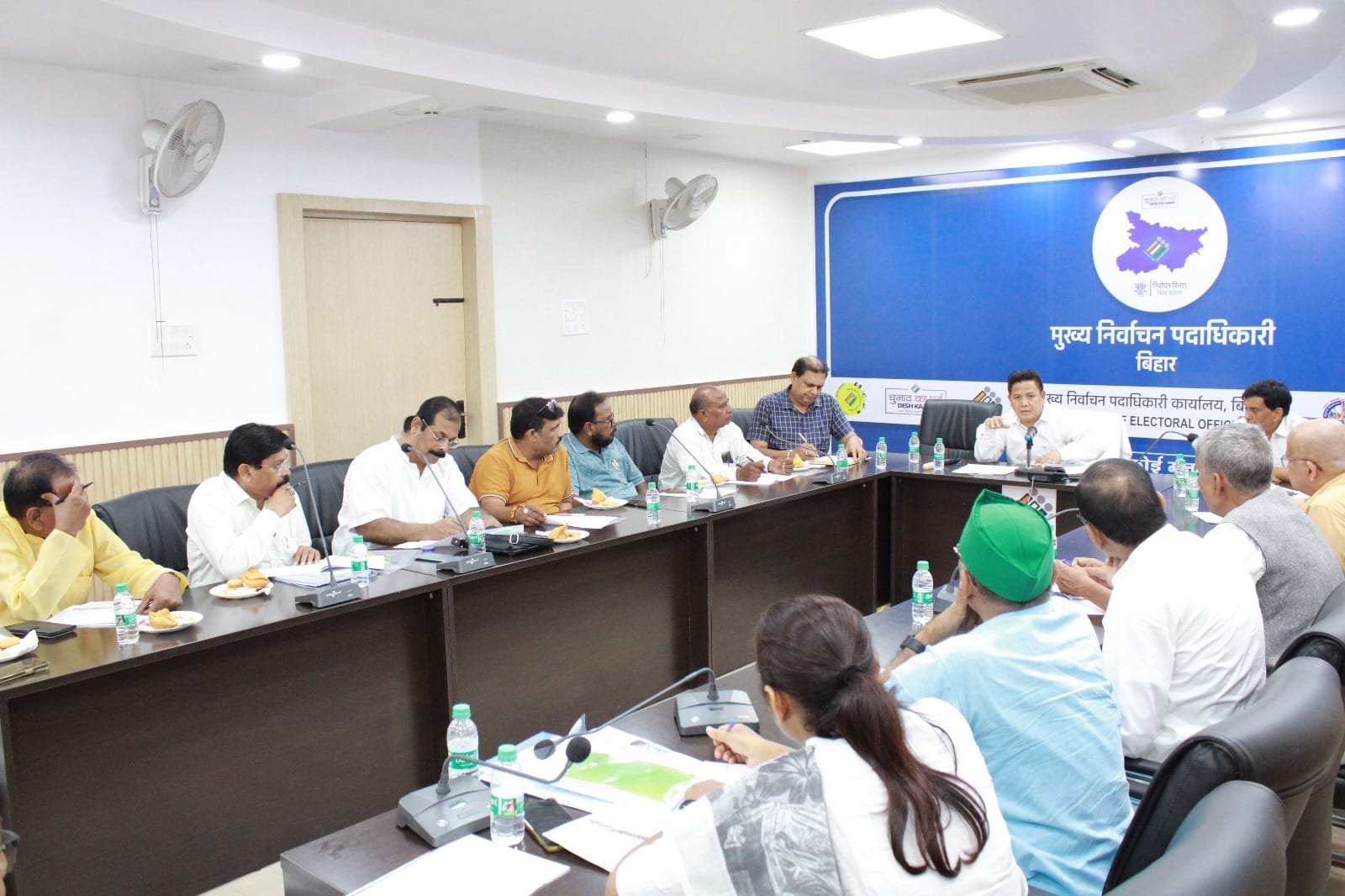 छ्पी-अनछपी: पारस मर्डर केस में तौसीफ गिरफ्तार! विपक्ष की मांग- जनवरी की लिस्ट पर हो विधानसभा चुनाव