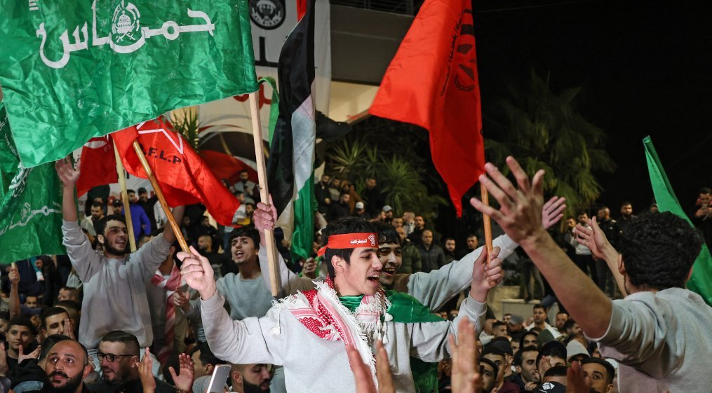 छ्पी-अनछपी: सीट फाइनल नहीं- सिंबल मिलना शुरू, इसराइल की कैद से 2000 फलस्तीनी आज़ाद