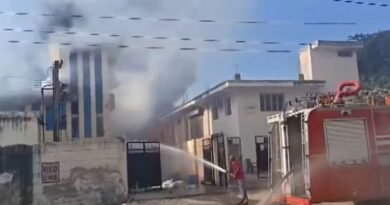 छ्पी-अनछपी: बिहार के 7 लोग राजस्थान की फैक्ट्री में धमाके से मरे, खुले में मीट बिक्री पर रोक छ्पी-अनछपी: बिहार के 7 लोग राजस्थान की फैक्ट्री में धमाके से मरे, खुले में मीट बिक्री पर रोक