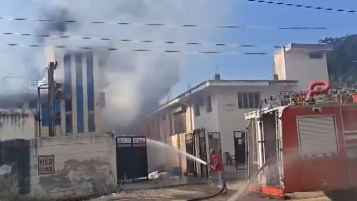 छ्पी-अनछपी: बिहार के 7 लोग राजस्थान की फैक्ट्री में धमाके से मरे, खुले में मीट बिक्री पर रोक