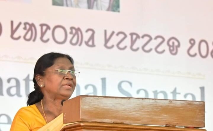 छ्पी-अनछपी: राष्ट्रपति भी सियासी बयानबाजी में, ईरान बोला- सरेंडर का सपना कब्र लेकर जाएं ट्रंप छ्पी-अनछपी: राष्ट्रपति भी सियासी बयानबाजी में, ईरान बोला- सरेंडर का सपना कब्र लेकर जाएं ट्रंप