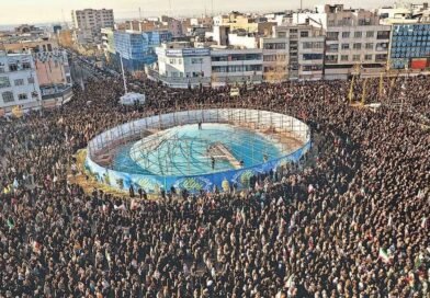 छ्पी-अनछपी: क्या सऊदी दबाव में अमेरिका ने ख़ामेनई को मारा, ईरान का इंतक़ाम जारी छ्पी-अनछपी: क्या सऊदी दबाव में अमेरिका ने ख़ामेनई को मारा, ईरान का इंतक़ाम जारी