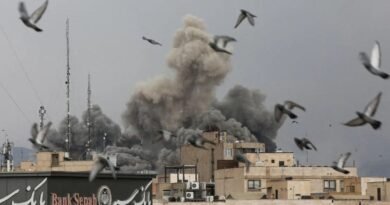 छ्पी-अनछपी: ईरान समेत खाड़ी देशों में तबाही, सेंसेक्स ने गोता लगाया छ्पी-अनछपी: ईरान समेत खाड़ी देशों में तबाही, सेंसेक्स ने गोता लगाया