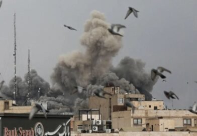 छ्पी-अनछपी: ईरान समेत खाड़ी देशों में तबाही, सेंसेक्स ने गोता लगाया छ्पी-अनछपी: ईरान समेत खाड़ी देशों में तबाही, सेंसेक्स ने गोता लगाया